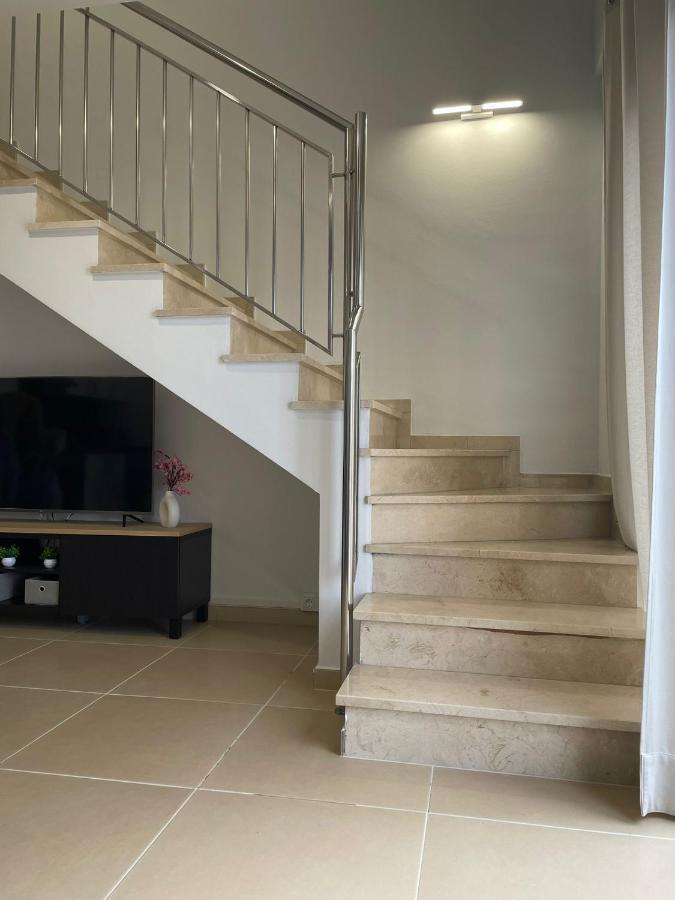 Luminoso Duplex Con Parking Apartment Terrassa Exterior foto
